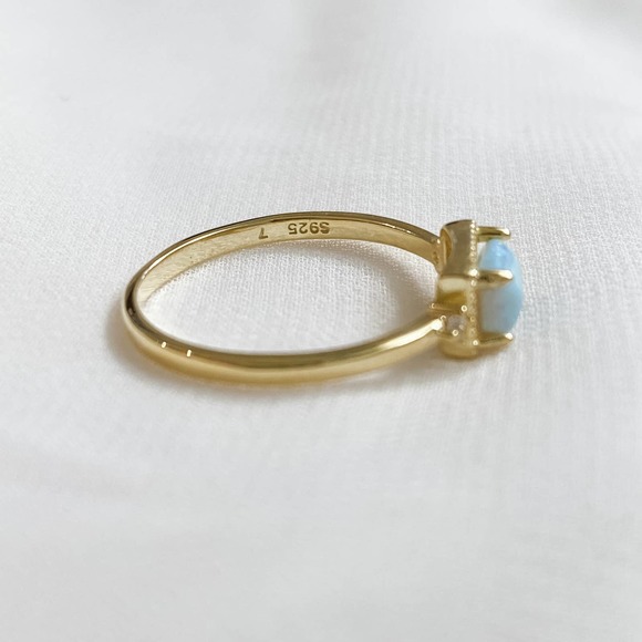 S925 Gold Opal Dainty Rectangle Ring - Picture 3 of 6